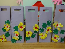 １１月4日 金 年少にじ組 千歳飴袋の製作 昭苑幼稚園 きょうの保育室